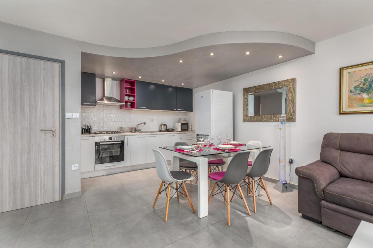 Sweet Apartment Tony Pula Exterior foto
